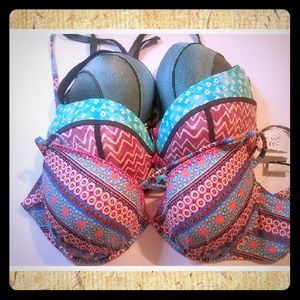3 pieces of top bikini size 38D